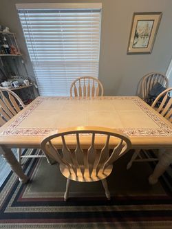 Kitchen table