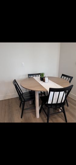 Dining table and chairs 