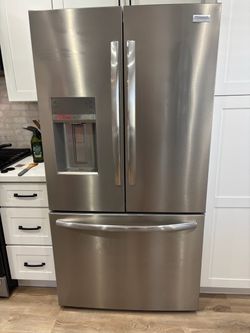 Frigidaire Gallery Refrigerator