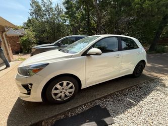 2021 KIA Rio5