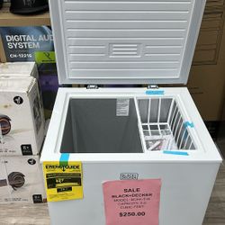 Black+Decker Refrigerator , Fridge 