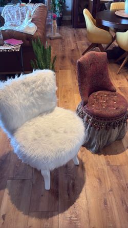 Vanity chairs