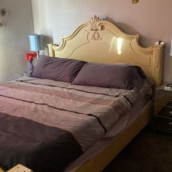4 Piece Cal King Bedroom Set