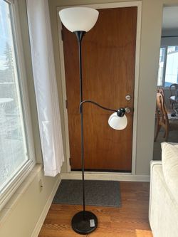 Lamp 6ft tall