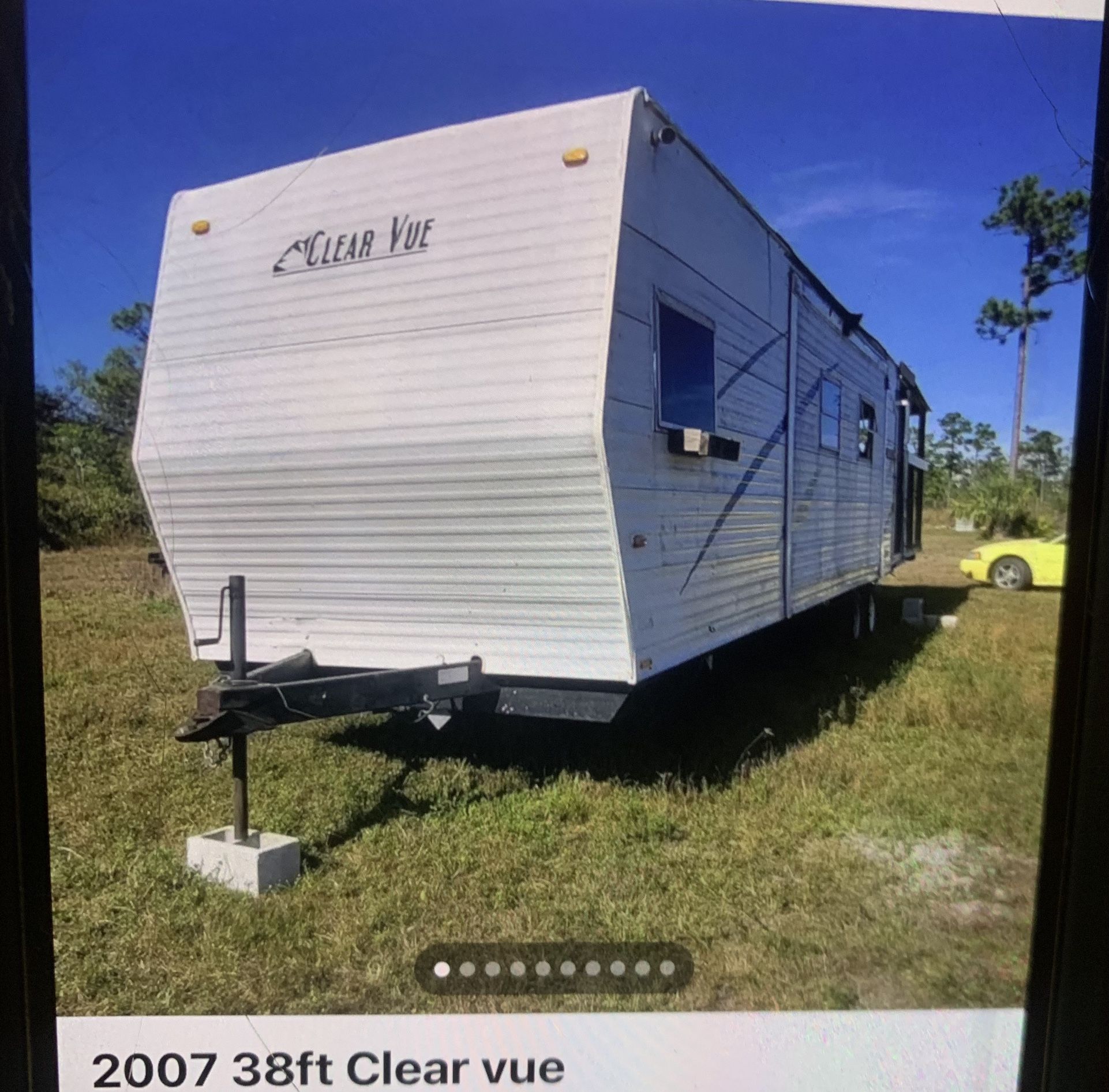 Camper