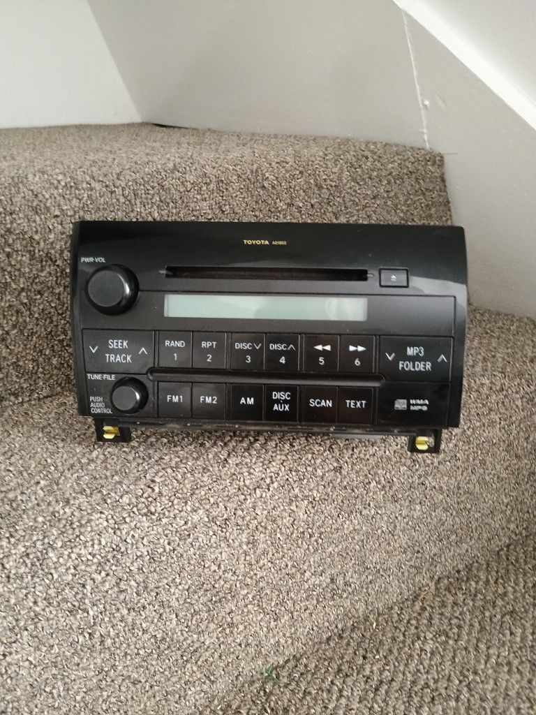 2007 Toyota Tundra OEM Stereo, Radio, CD Player