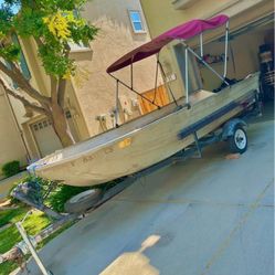 Aluminum Fishing Boat with Trailer, Engine and Title