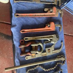 Pipe Wrenches 