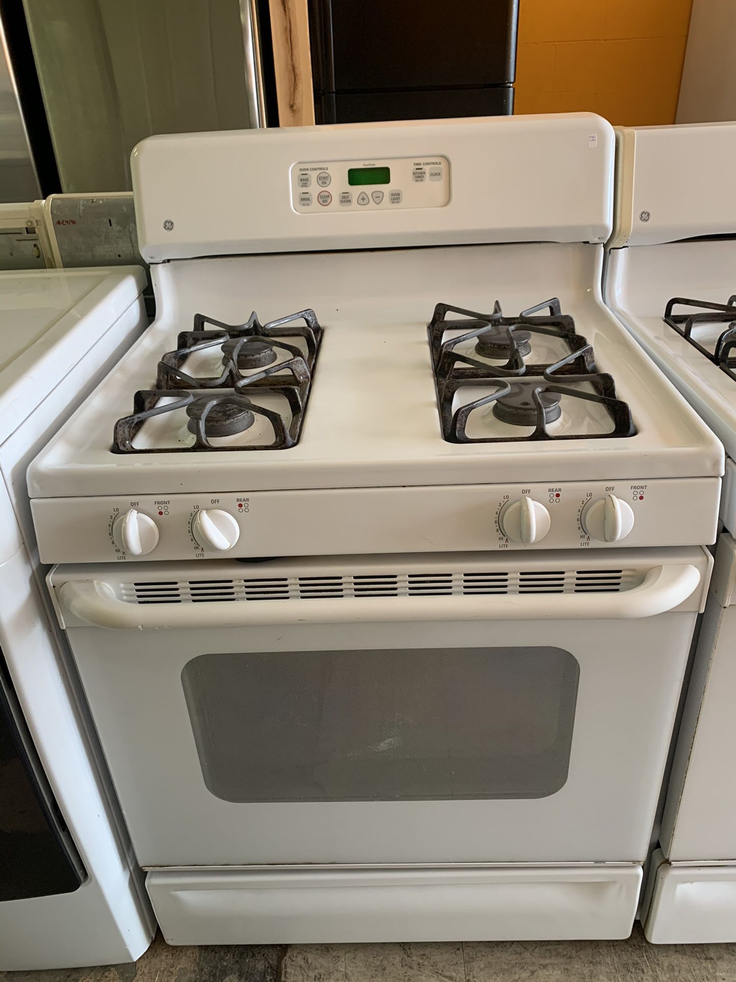 Ge Stove With Warranty