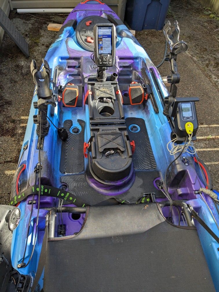 Seaghost 110 Electric Fishing Kayak