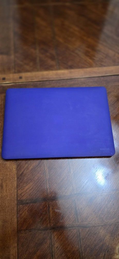 MacBook