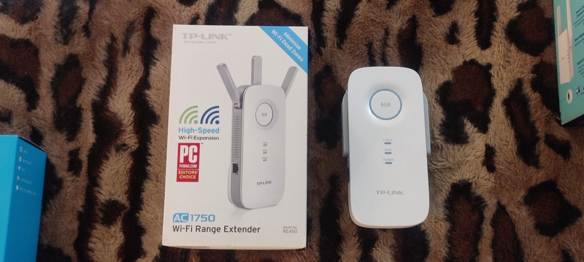TP-Link Wi-Fi Range Extender (AC 1750)