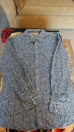 Ariat dress shirt