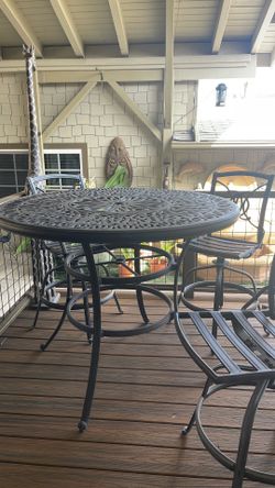 High top patio table 52” round 41”high