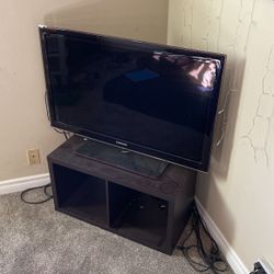 Flat Screen TV’s 32”  And 42” Including stand