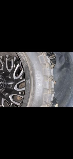 Mud Tires 22/12.50/33 Tires only