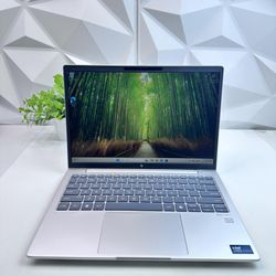 HP EliteBook 630 G11 13.3 Touchscreen Laptop, Ultra 7-165U, 32GB, 1TB*Pls READ*