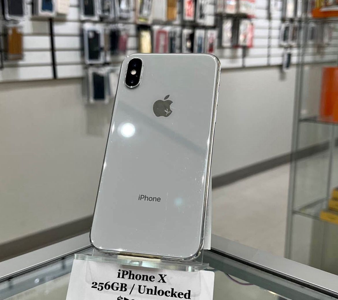 Apple iPhone X Unlocked ( 256gb ) 