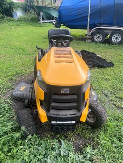Cub cadet riding mower/tractor