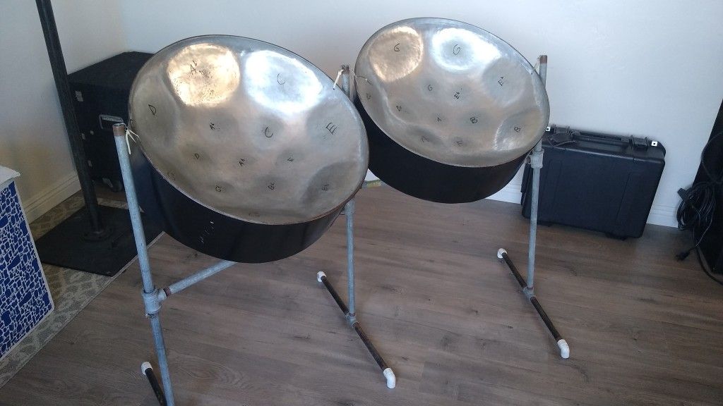 Double-Tenor steel drums with stand and case