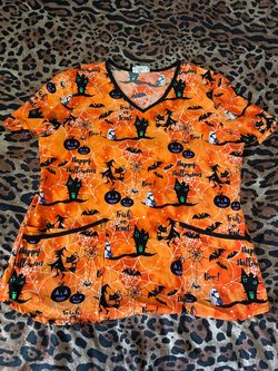 Halloween Scrub Top Size Medium