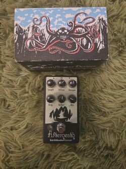 Earthquaker Devices Afterneath Otherworldly Reverb pedal