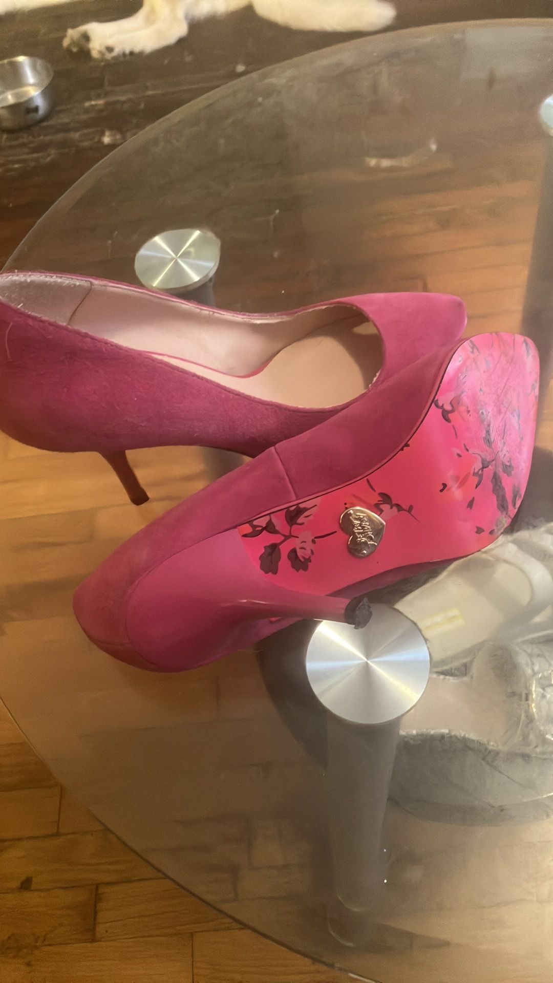 Bettye Muller Pink Heels Elegant Suede Design