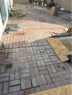 Used brick 1000 pieces plus