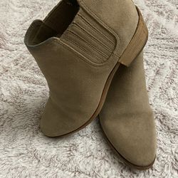 Mk Boots Size 5.5
