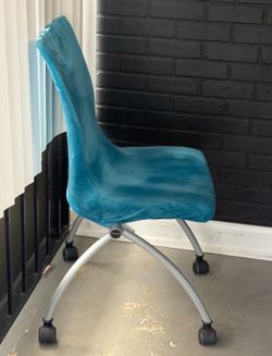 Chair on wheels