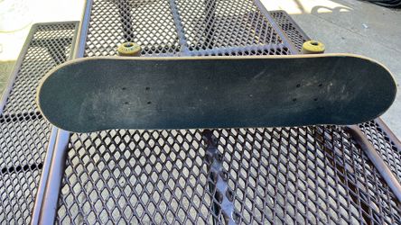 Primitive naruto shippuden skateboard
