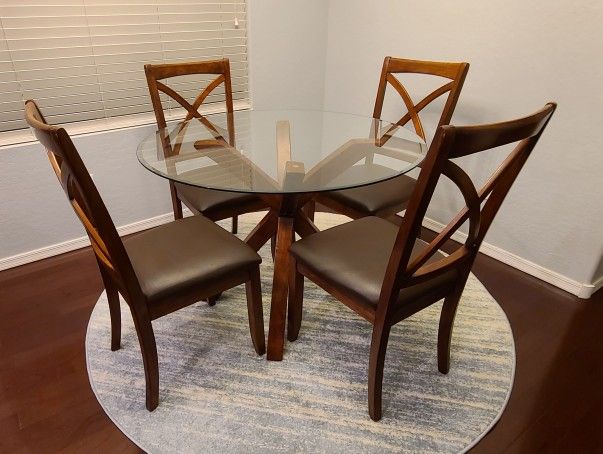 Round Glass Dining Table Set With 4 Chairs