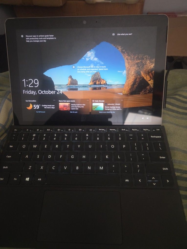 Surface Go 2