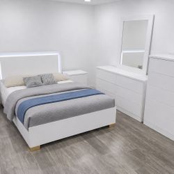 Modern Queen Bedroom Set White LED Luxury Design ✨ Fast Delivery