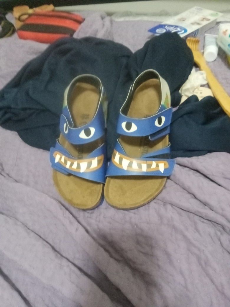 Birkenstocks L Sz4