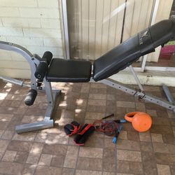 Weight Bench 