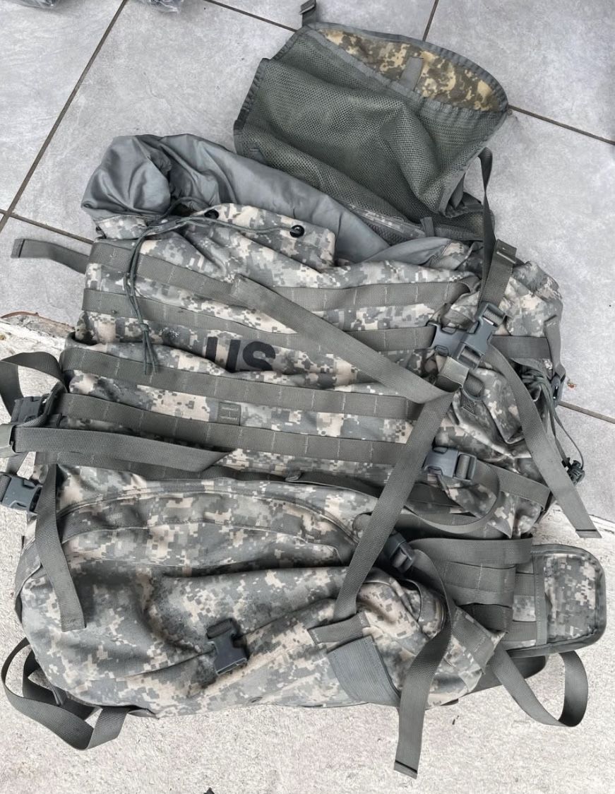 US MILITARY MOLLE II Large Rucksack Field Pack Complete Frame Pouches Straps
