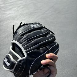 Lefty Wilson A1000 Infield Baseball Gloves - 11.5''