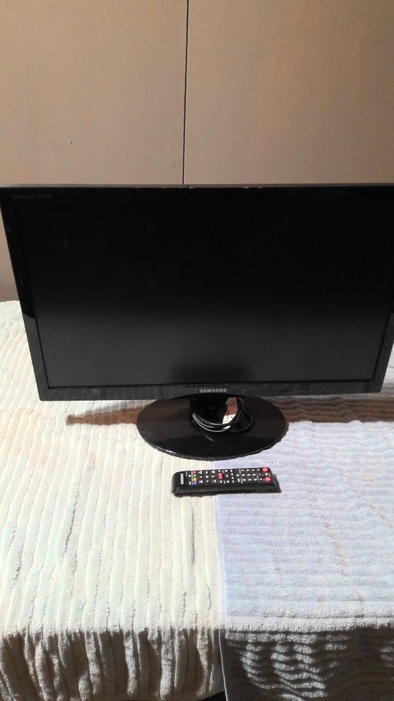 27 inch Samsung TV