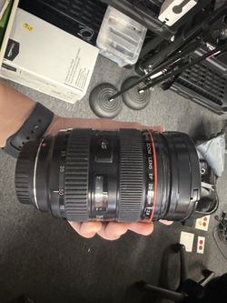 Canon EF 28-70mm f/2.8L USM Zoom Lens