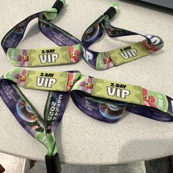 Suenos VIP Wristbands 