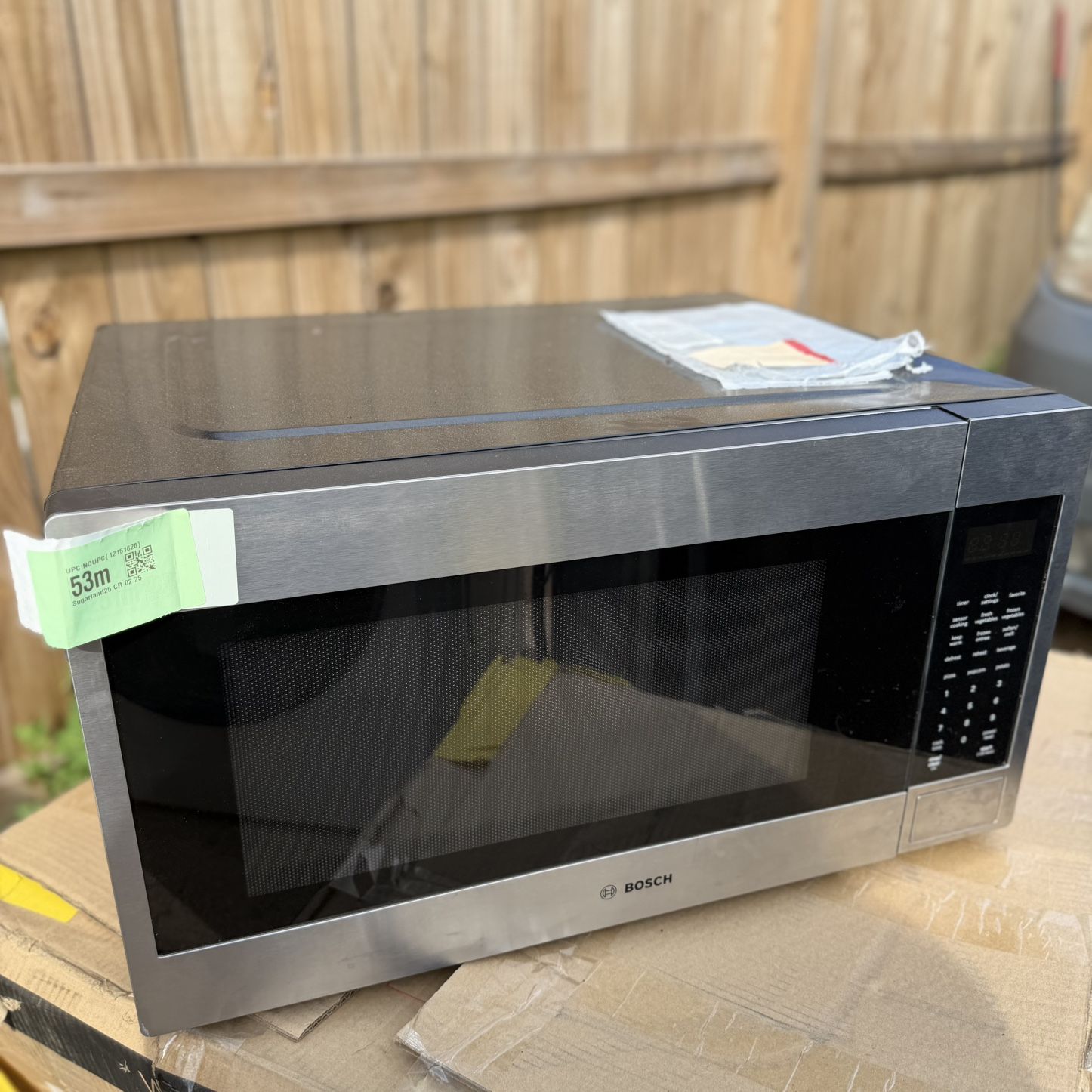 BOSCH 300 Series 24 Inch Microwave With Side Swing Door: Stainless Steel