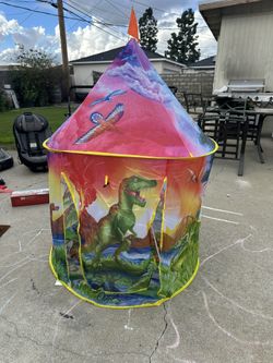 dinosaur tent with carrying case 