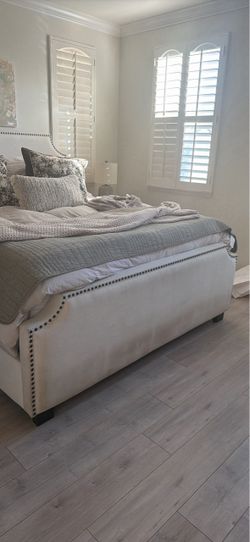 Bed frame - cal kind
