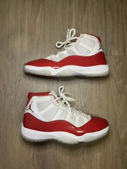 Jordan 11 Cherry 