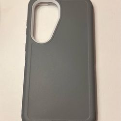 New Samsung Galaxy S26 Defender Heavy Duty case