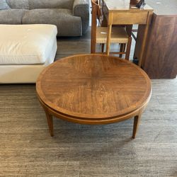 STUNNING MCM Lane Rhythm Round Coffee Table!