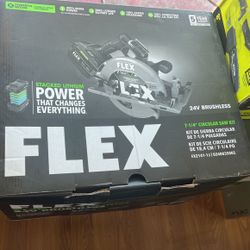 FLEX  24-volt-Amp 7-1/4-in Brushless Cordless Circular Saw Kit Circular Saw (1-Batteries Charger Included