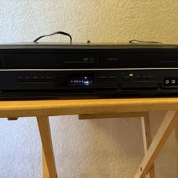 DVD VHS Combo Player And Recorder 
