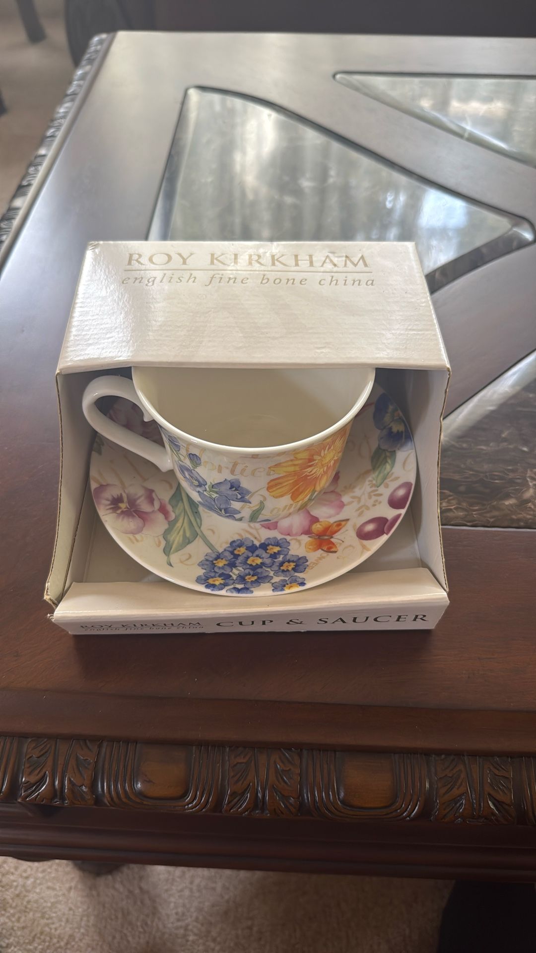 Roy Kirkham English fine bone china breakfast cup and saucer set
